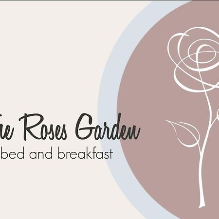 The Roses Garden Bed and Breakfast La Maddalena  Eksteriør billede