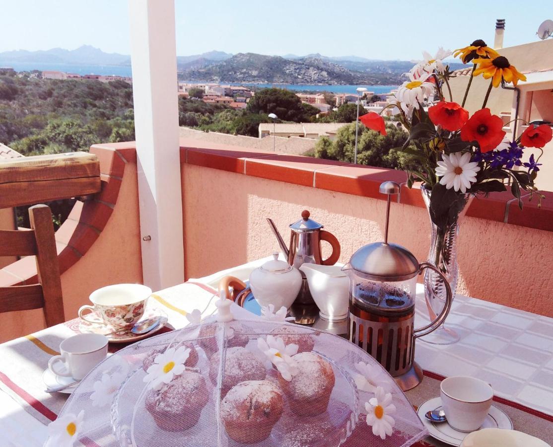 The Roses Garden Bed and Breakfast La Maddalena  Eksteriør billede